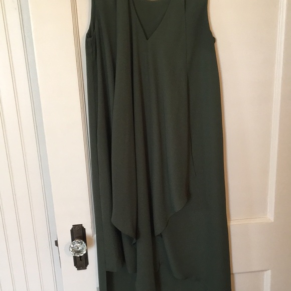 EUC RW&CO Asymmetrical V-Neck Shift Dress - Picture 3 of 7